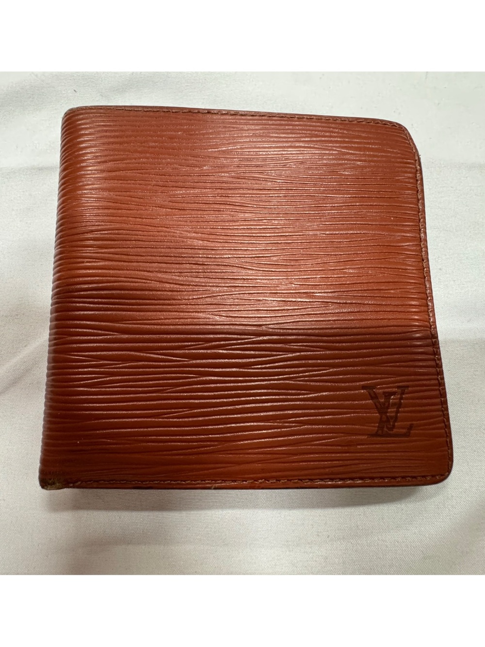 Louis Vuitton Epi Leather Wallet in Chestnut Brown